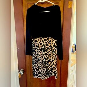 Maternity dress, cinches on one side on the leopard part